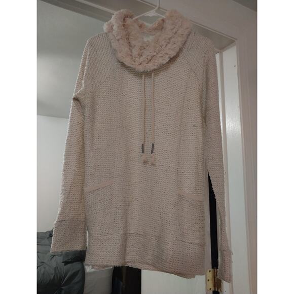 Maurice's Womens Pullover Sweater Beige Black Size L Pockets Acrylic Faux Fur - Picture 1 of 4